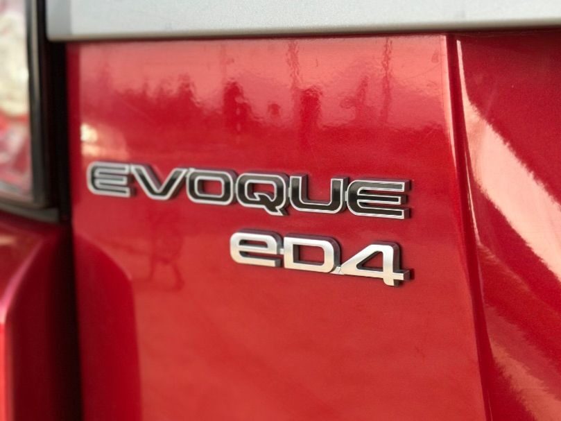 LAND-ROVER RANGE ROVER EVOQUE 2.2L eD4 150CV 4x2 Prestige