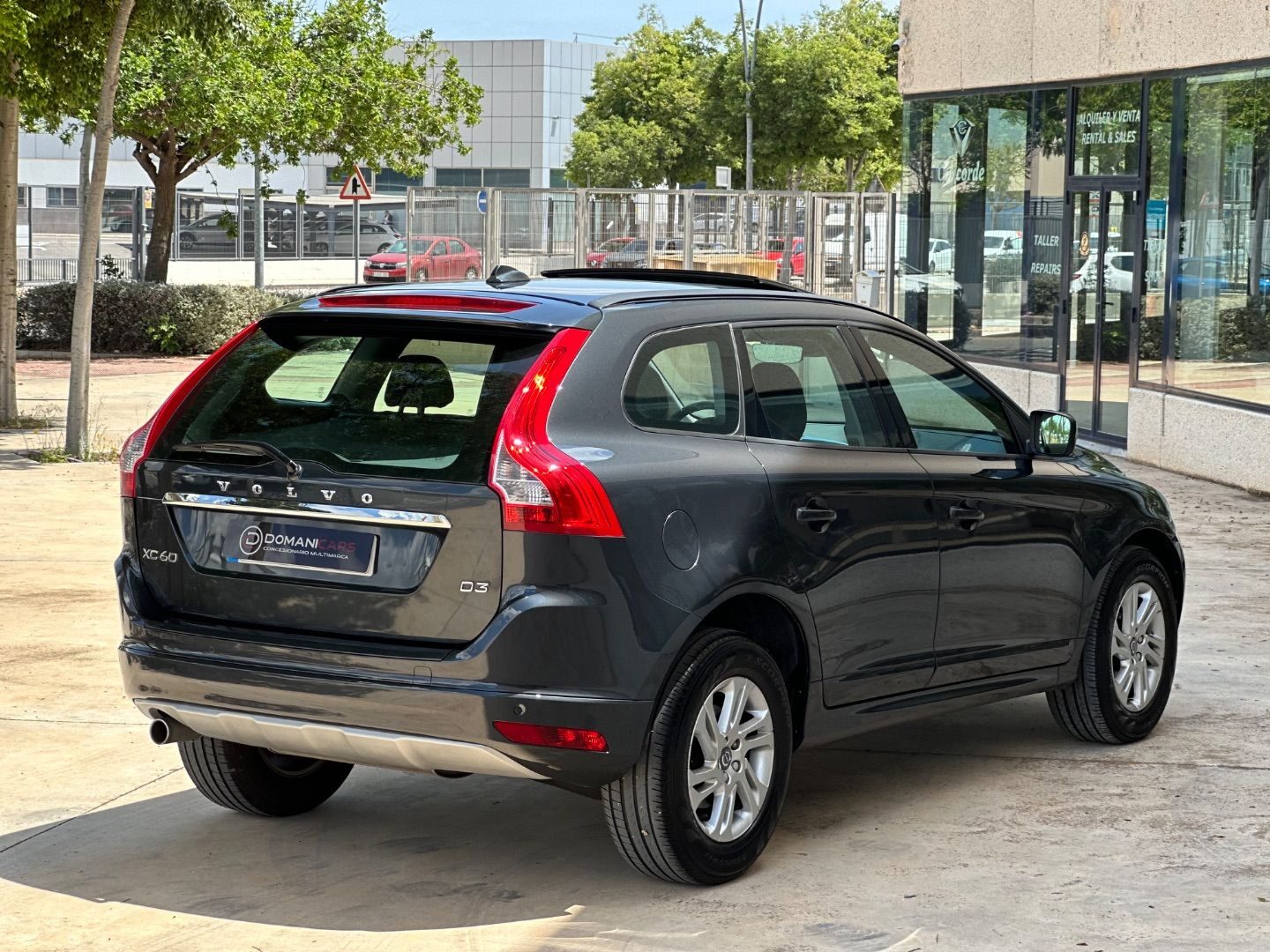VOLVO XC60 2.0 D3 Kinetic