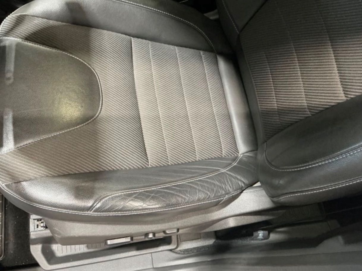 FORD KUGA 2.0 TDCi 132kW 4x4 ASS Titanium Powers.