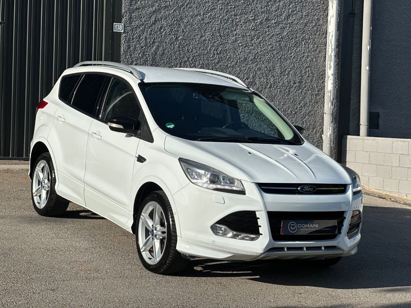 FORD KUGA 2.0 TDCi 132kW 4x4 ASS Titanium Powers.