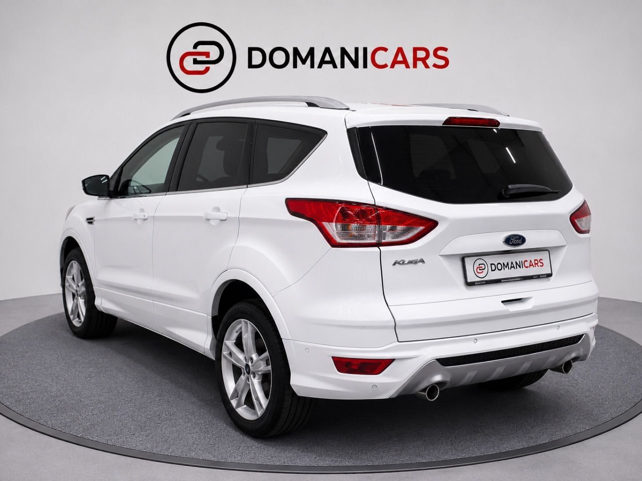 FORD KUGA 2.0 TDCi 132kW 4x4 ASS Titanium Powers.