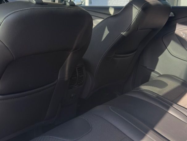 FORD KUGA 2.0 TDCi 132kW 4x4 ASS Titanium Powers.