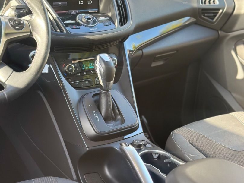 FORD KUGA 2.0 TDCi 132kW 4x4 ASS Titanium Powers.