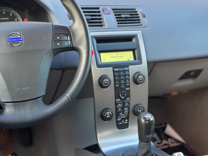VOLVO S40 1.8 Momentum