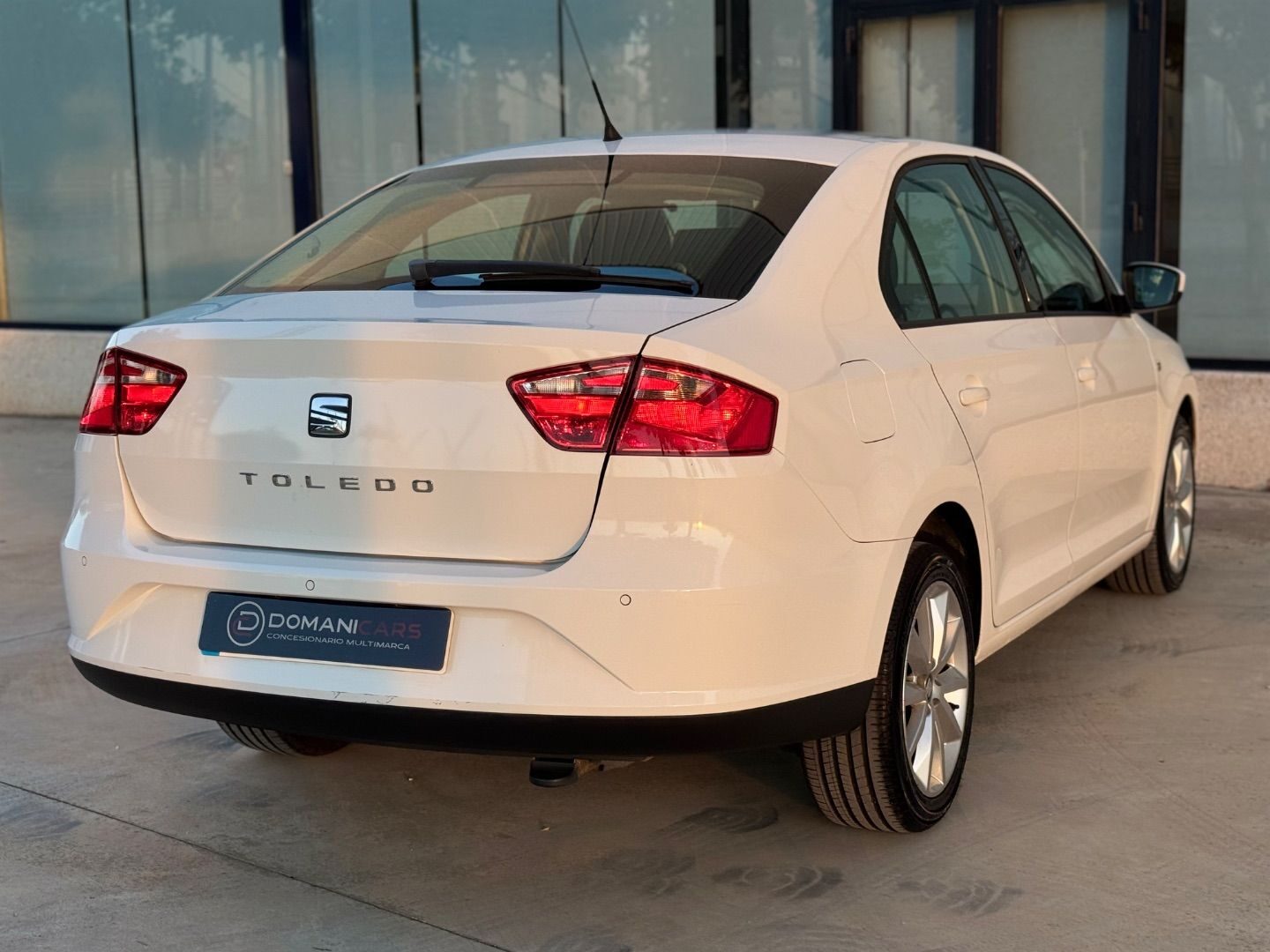 SEAT TOLEDO 1.6 TDI 90cv DSG Style