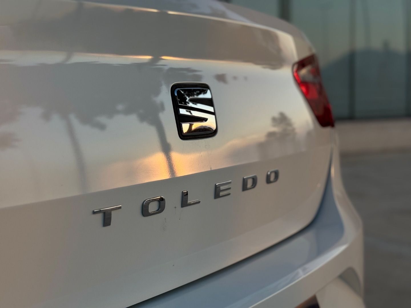 SEAT TOLEDO 1.6 TDI 90cv DSG Style