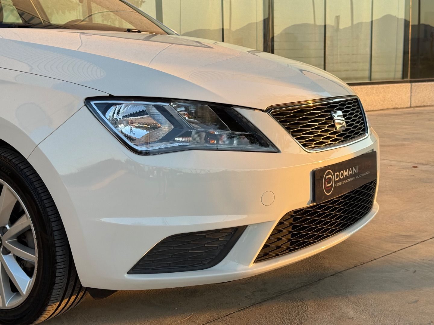 SEAT TOLEDO 1.6 TDI 90cv DSG Style