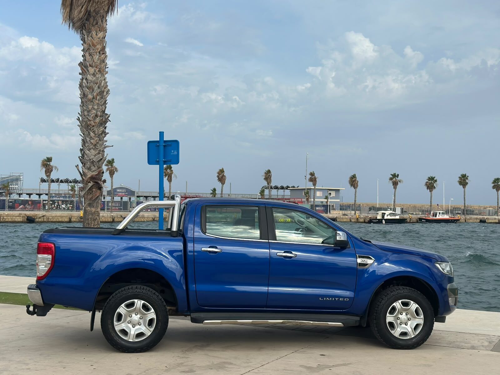 FORD RANGER 3.2 TDCi 147kW 4x4 Dob Cab Wildtrack AT