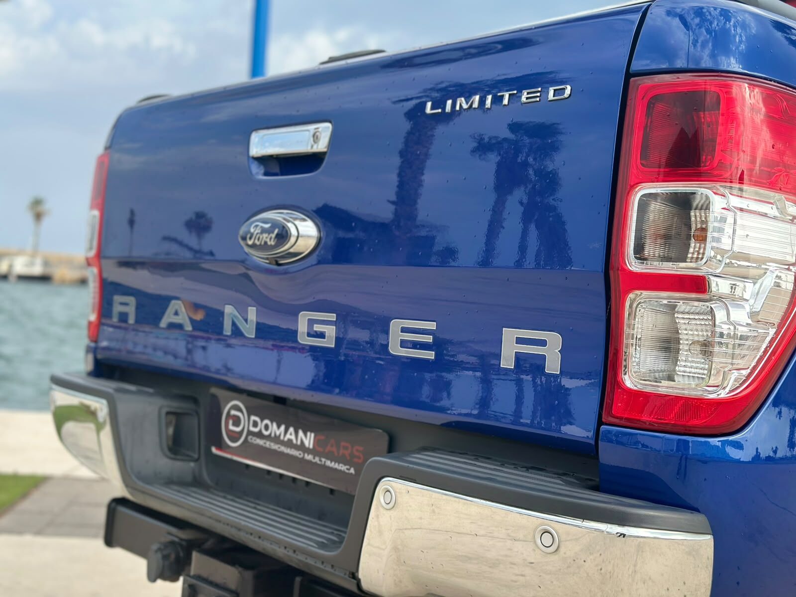 FORD RANGER 3.2 TDCi 147kW 4x4 Dob Cab Wildtrack AT
