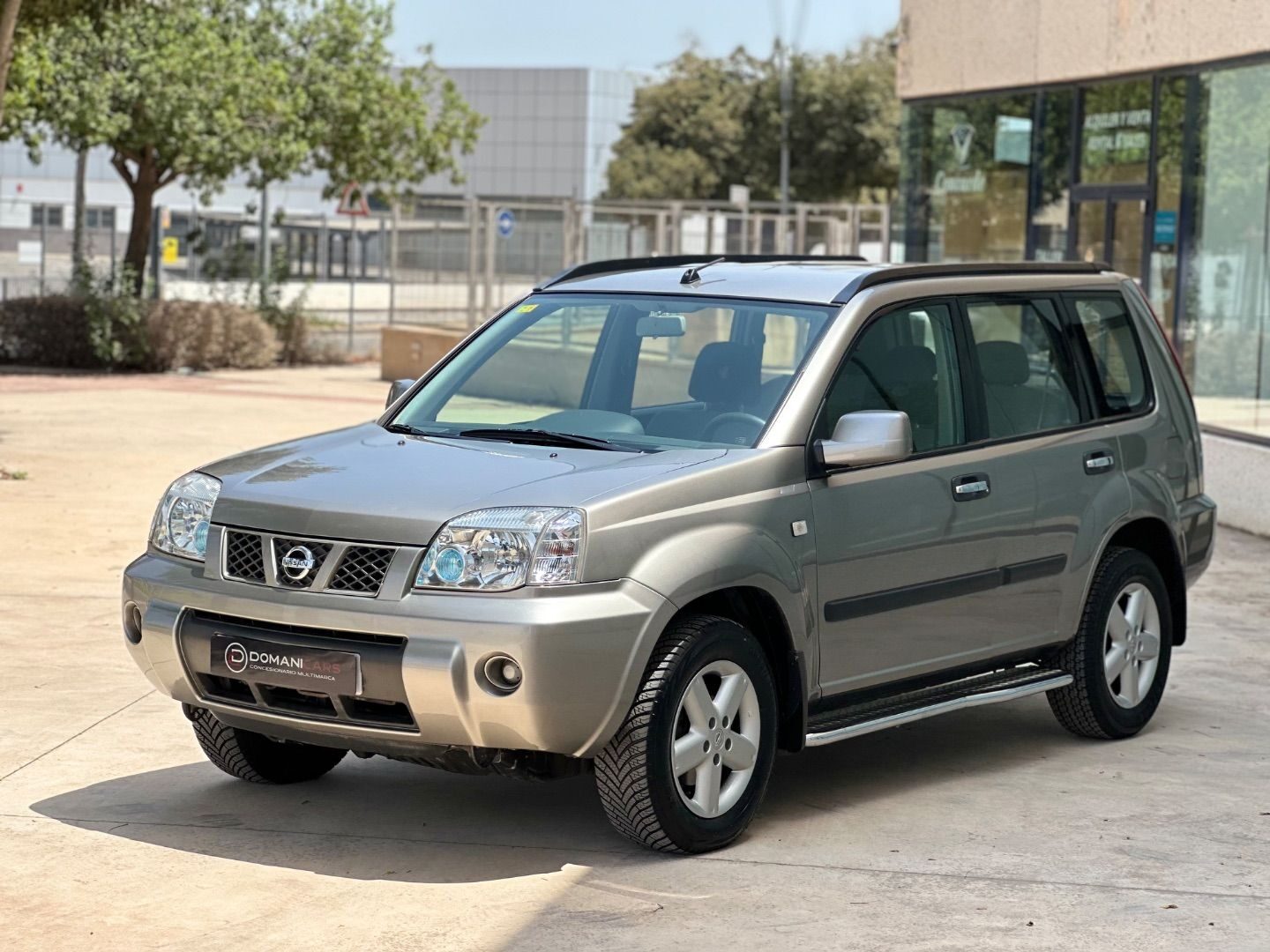 NISSAN X-TRAIL 2.2 dCi COLUMBIA VERTEX 4x2