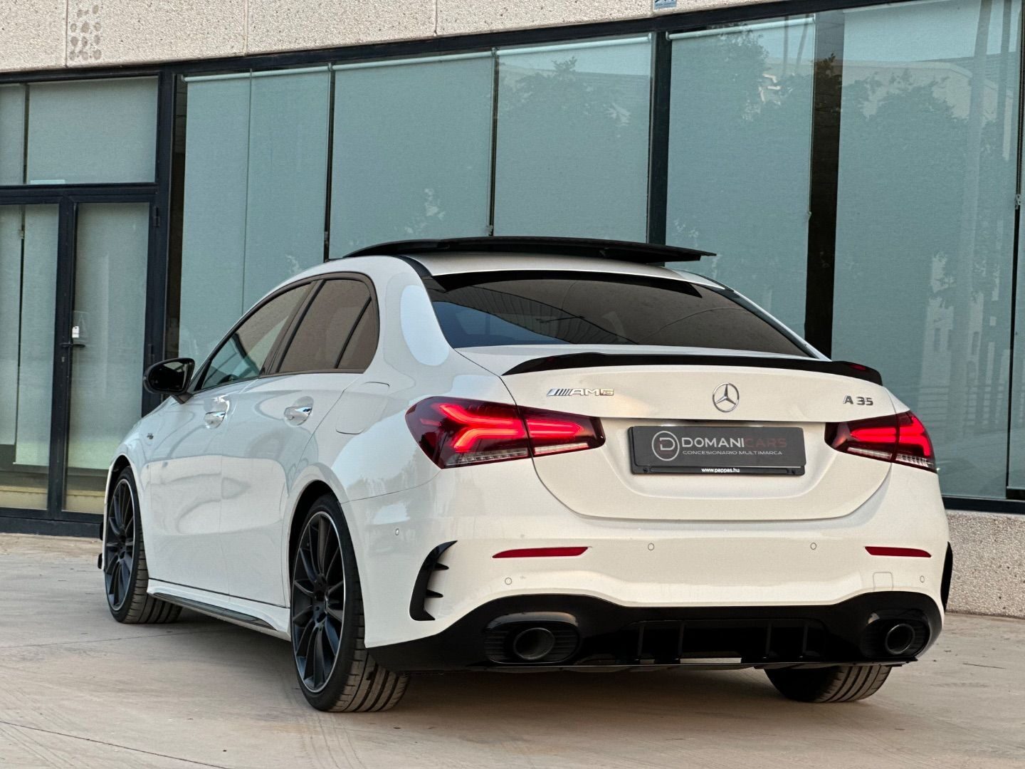 MERCEDES-BENZ CLASE A Sedan MercedesAMG A 35 4MATIC
