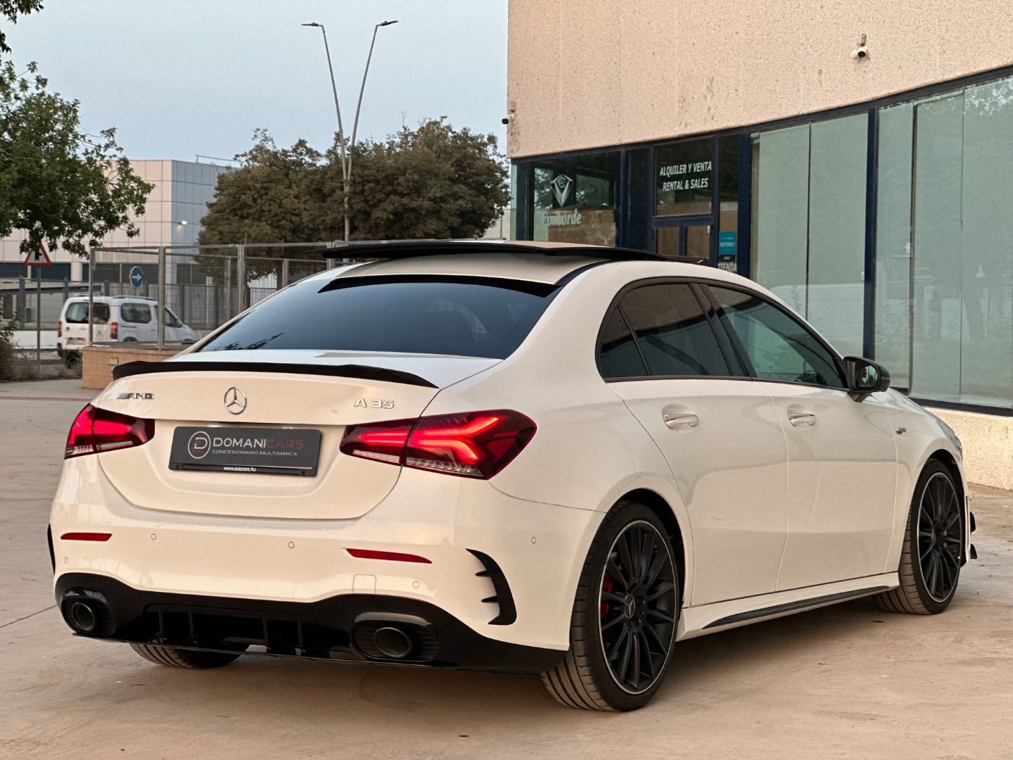 MERCEDES-BENZ CLASE A Sedan MercedesAMG A 35 4MATIC