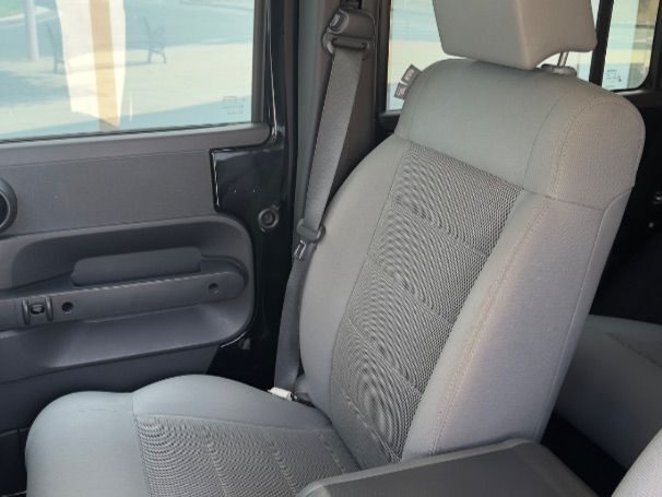 JEEP WRANGLER UNLIMITED 2.8 CRD Sahara Auto