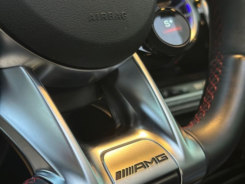 MERCEDES-BENZ CLASE A Sedan MercedesAMG A 35 4MATIC