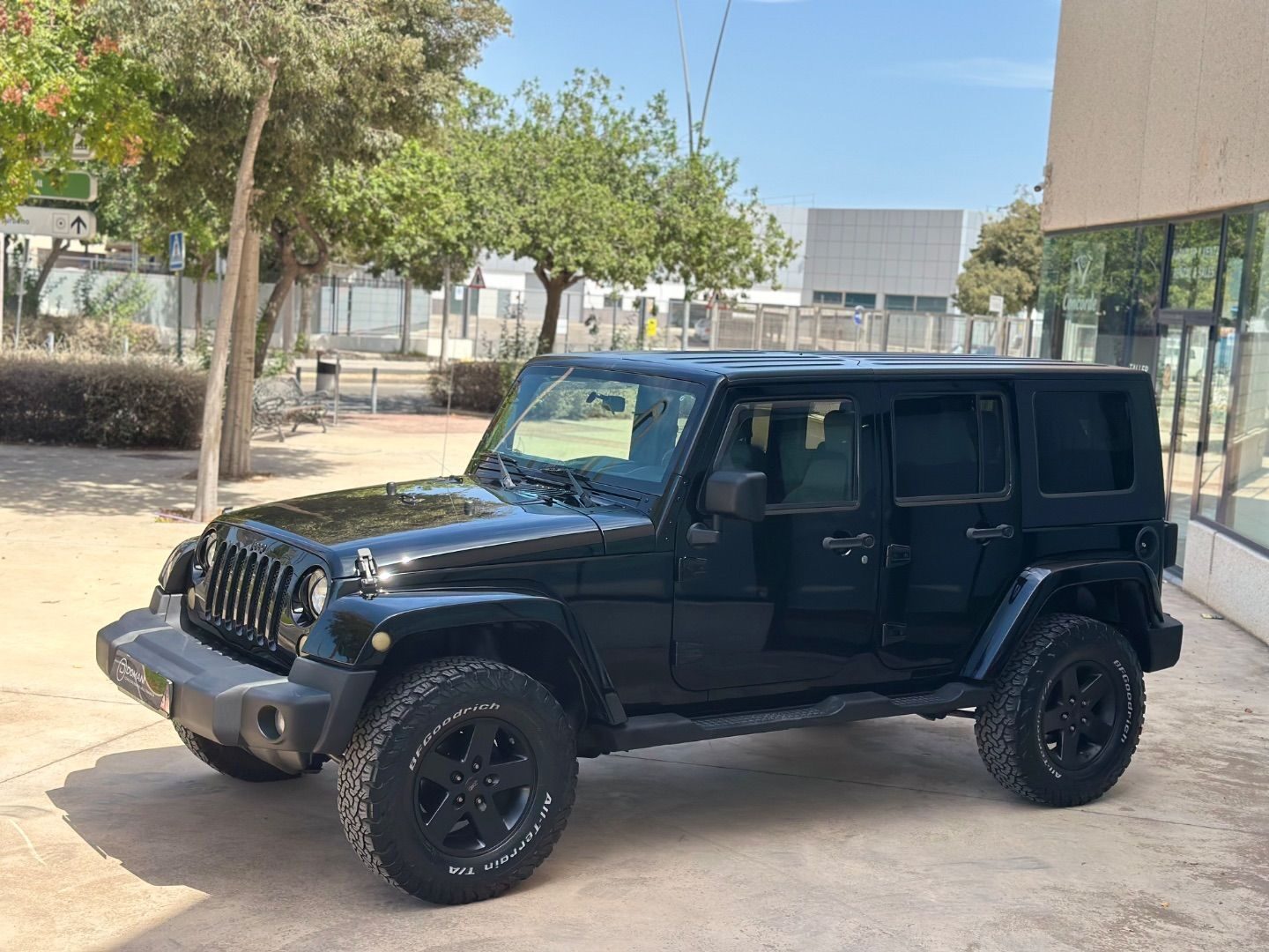 JEEP WRANGLER UNLIMITED 2.8 CRD Sahara Auto