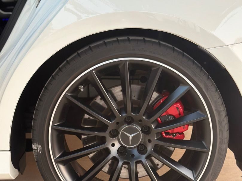 MERCEDES-BENZ CLASE A Sedan MercedesAMG A 35 4MATIC