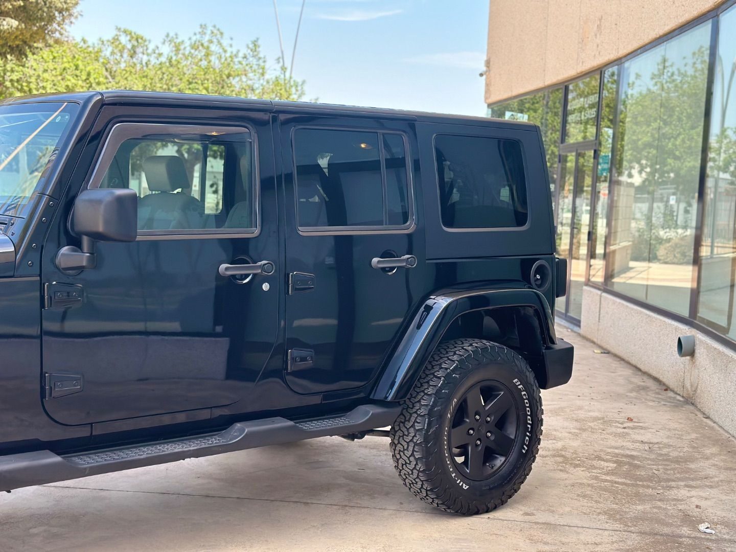 JEEP WRANGLER UNLIMITED 2.8 CRD Sahara Auto