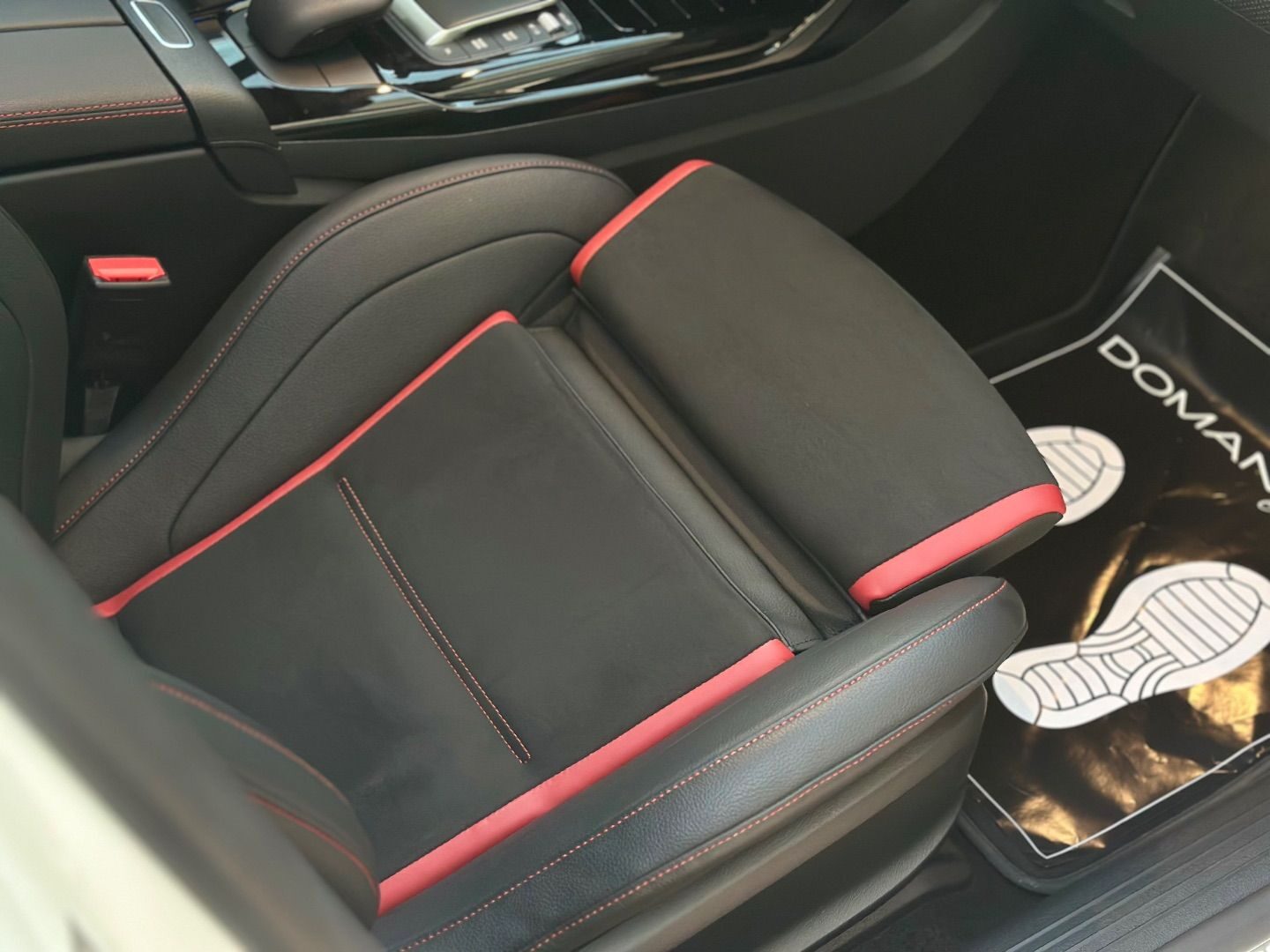 MERCEDES-BENZ CLASE A Sedan MercedesAMG A 35 4MATIC