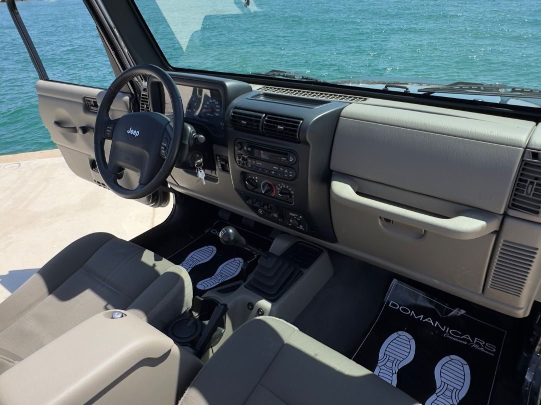 JEEP WRANGLER 4.0 Techo Duro