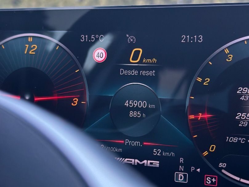 MERCEDES-BENZ CLASE A Sedan MercedesAMG A 35 4MATIC