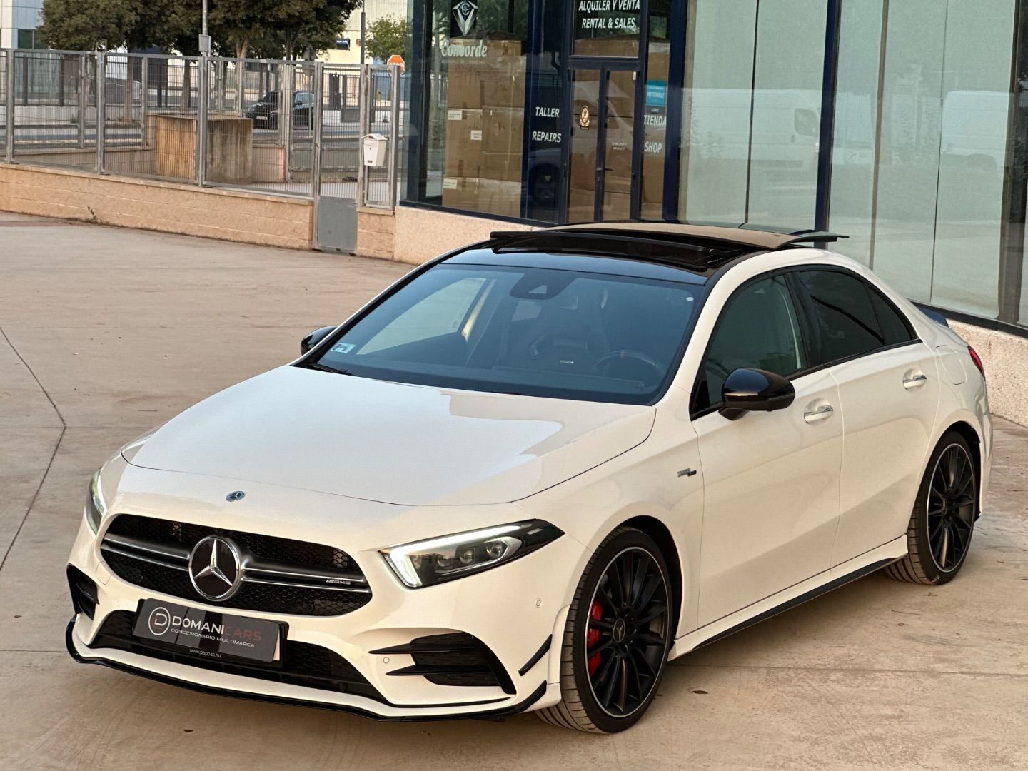 MERCEDES-BENZ CLASE A Sedan MercedesAMG A 35 4MATIC