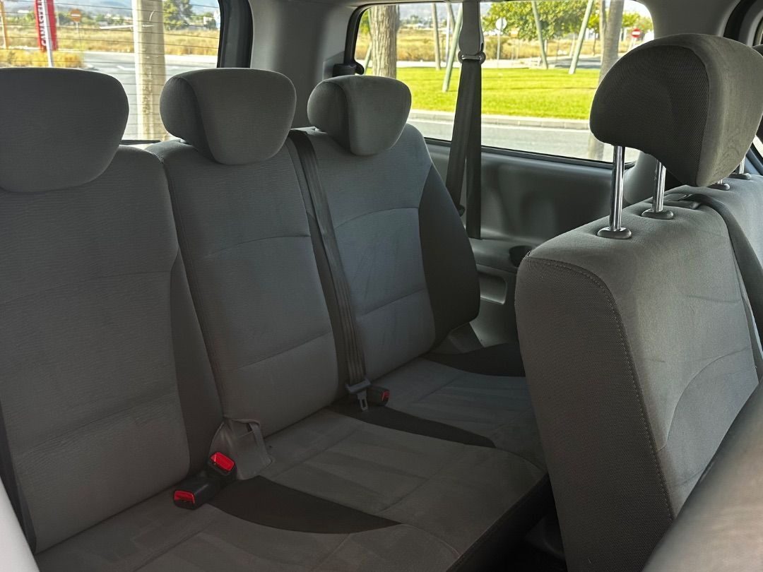 HYUNDAI H-1 Travel 2.5 CRDi 136 CV