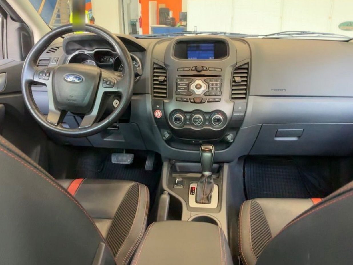 FORD RANGER 3.2 TDCi 200cv 4x4 Dob Cabina Wildtrack