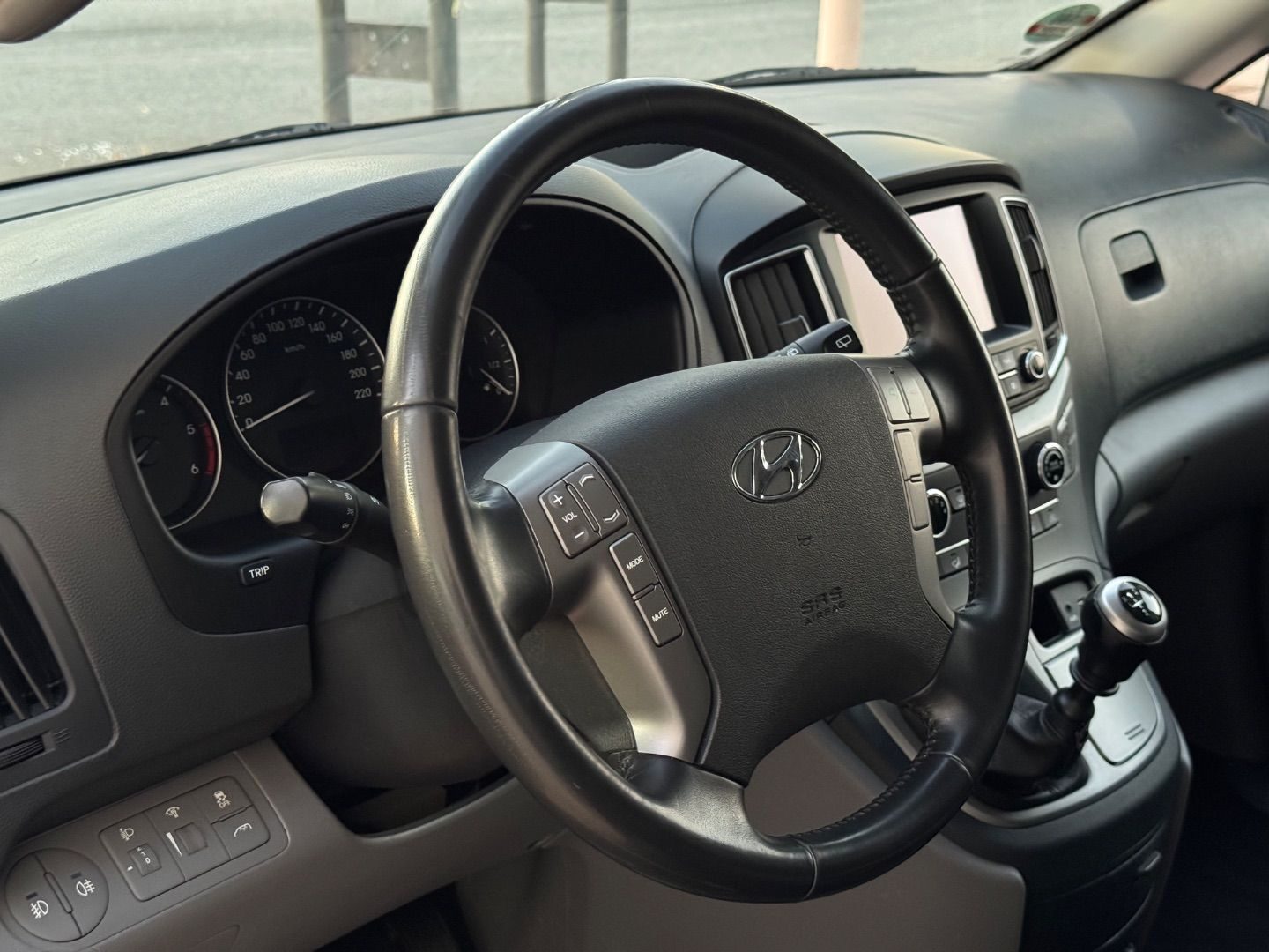 HYUNDAI H-1 Travel 2.5 CRDi 100kW 136CV Tecno