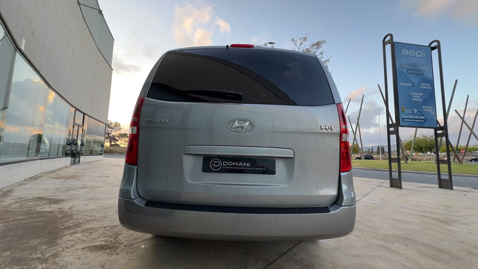 HYUNDAI H-1 Travel 2.5 CRDi 136 CV