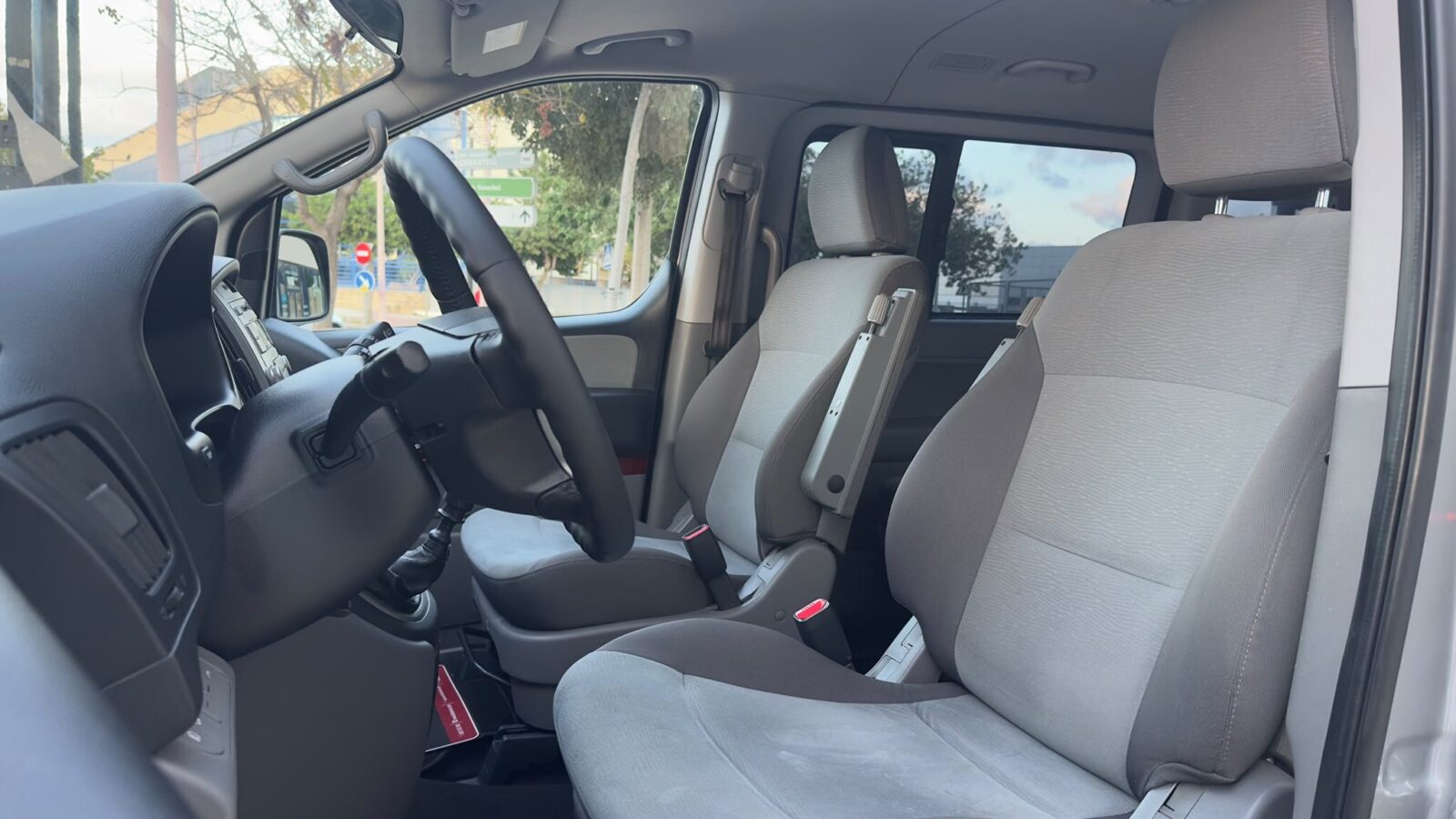 HYUNDAI H-1 Travel 2.5 CRDi 136 CV